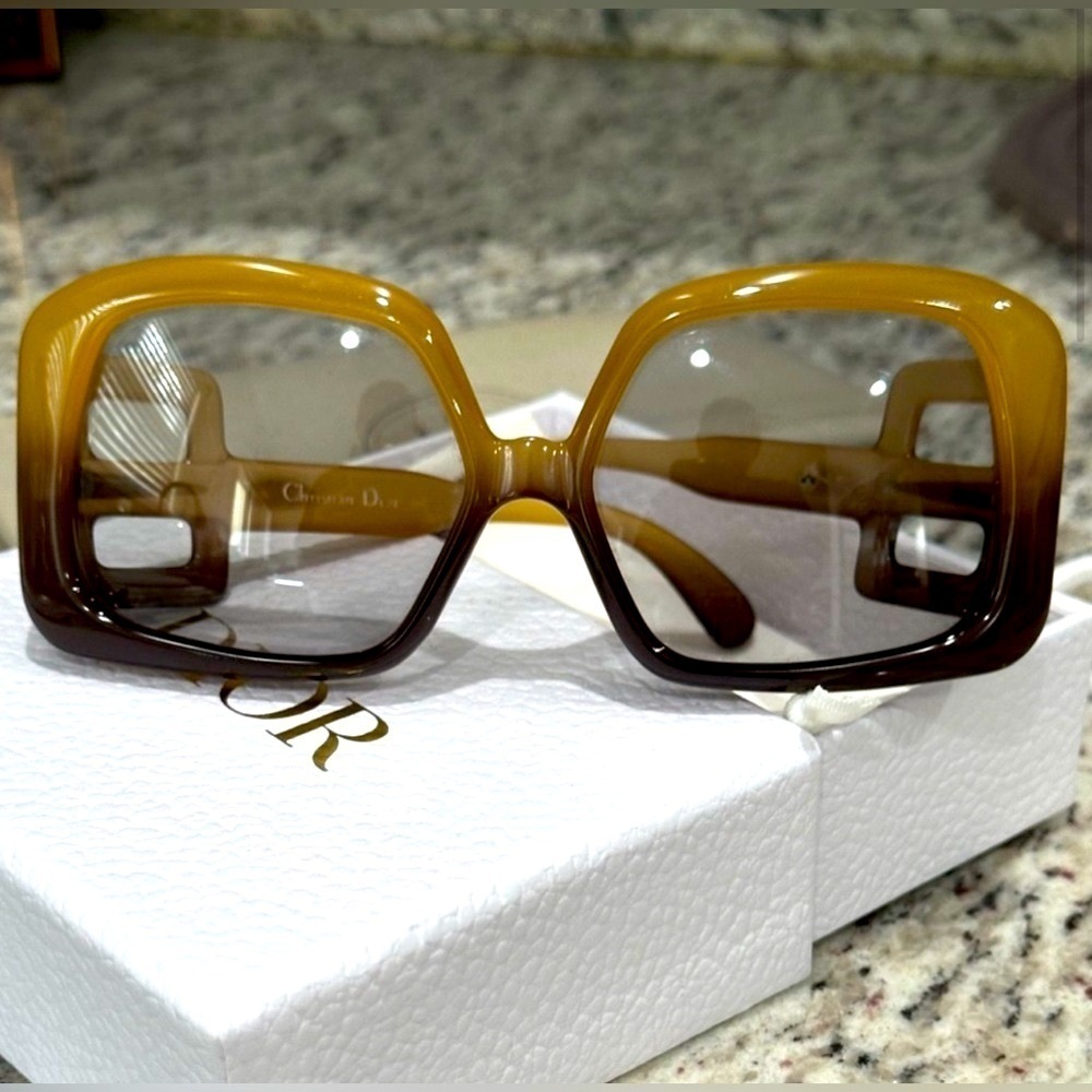 1960s Vintage DIOR “CD “ OPTYL Sunglasses- ONE OF A KIND- DEADSTOCK - Picture 5 of 15